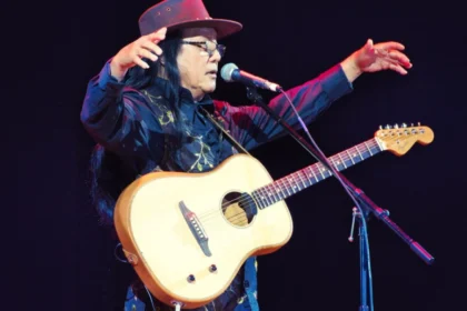 Jinggoy Estrada pays tribute to OPM legend Freddie Aguilar