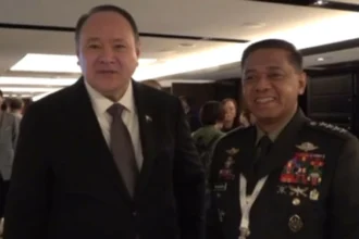 Teodoro clashes with 'young Chinese journalists'