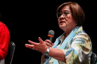 'Harap-harapan na tayong niloloko': De Lima hits Senate for returning impeachment case to House