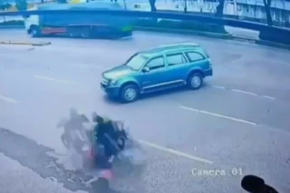 2 dead in motorcycle collision in Cebu City caught on CCTV