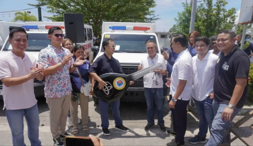 45 Legazpi City barangays receive emergency response vehicles