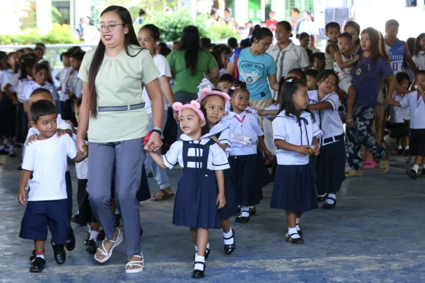 DepEd: SY 2025–2026 school opening ‘mostly smooth’ despite issues; teachers push for urgent reforms