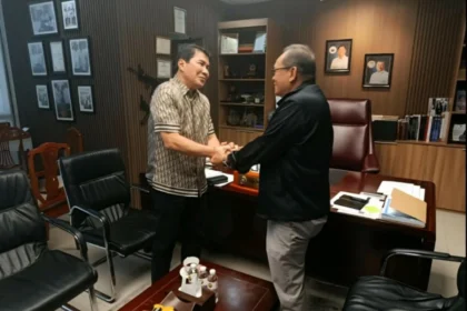 Erwin Tulfo brings up OFW, elderly estafa victims' concerns at NBI