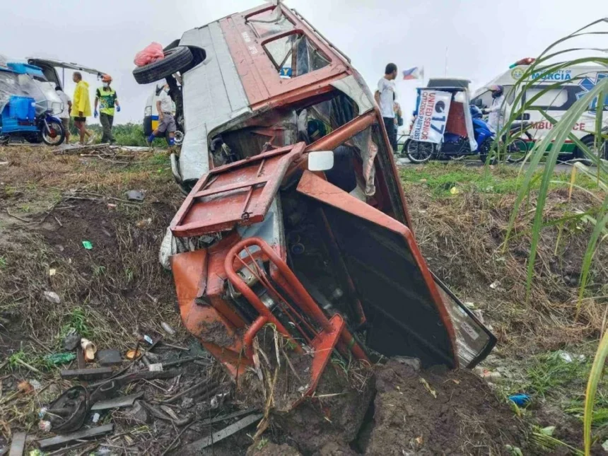 Family of 8 going to graduation hurt in jeepney plunge