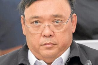 Hontiveros rebukes Roque: 'Stop being a fugitive'