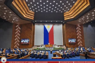 House adopts quinta-comm pitch for all establishments to offer half-cup rice
