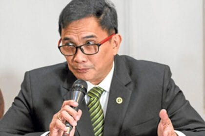 Justice officials given more time to answer raps on Duterte's arrest