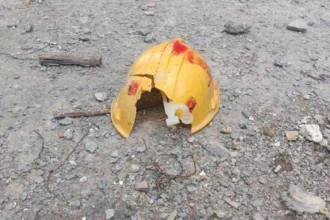 Laborer killed by falling pipe in construction site