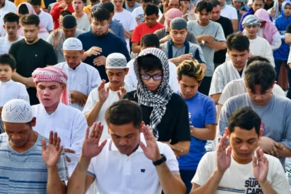 Marcos calls for faith over pride, Duterte urges compassion as Muslims mark Eid’l Adha