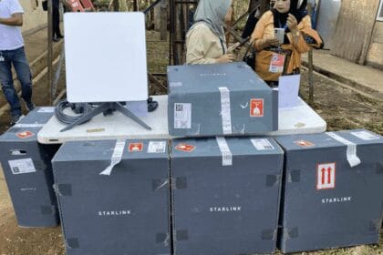 Marcos leads donation of satellite internet to Marawi schools