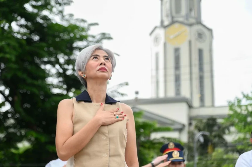 Mayor Honey bids farewell, urges continued ‘Tapat at Totoo’ service in final month