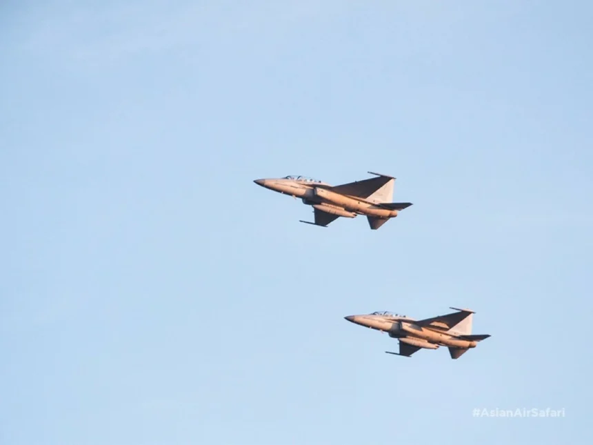 Philippines buys 12 more fighter jets