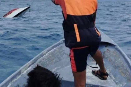 Suspected human trafficking victim dies as boat bound for Malaysia capsizes off Palawan