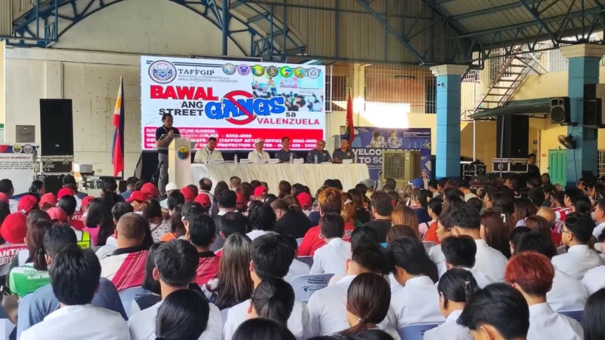 Valenzuela LGU declares street gang members persona non grata