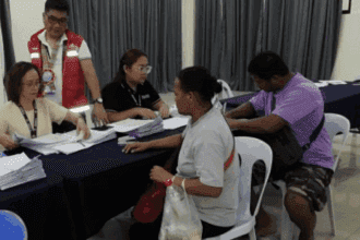 100 Antique kids with disabilities receive financial aid from DSWD