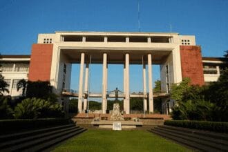 241 UP Diliman students to graduate summa cum laude