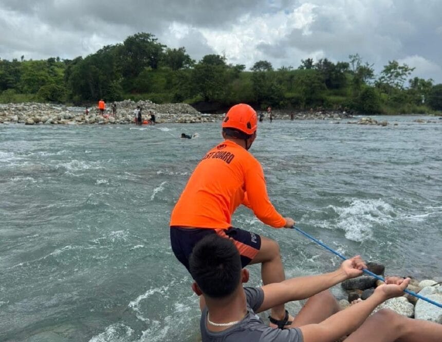 3 rescued from mountain amid heavy rains in Zambales