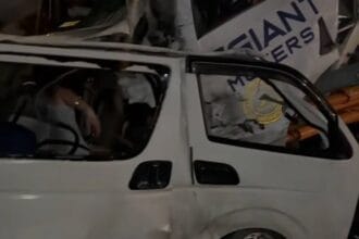 8 people die, one in coma after three-car collision in Isabela