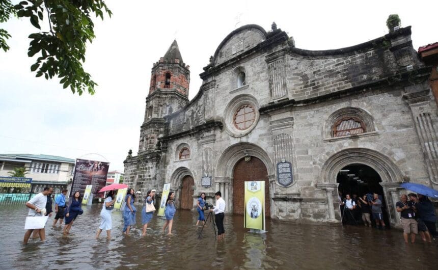 Bam Aquino wants flood control projects investigated by Senate