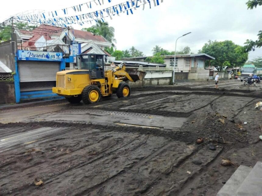 Beware of lahar flow on Mayon slopes amid heavy rains