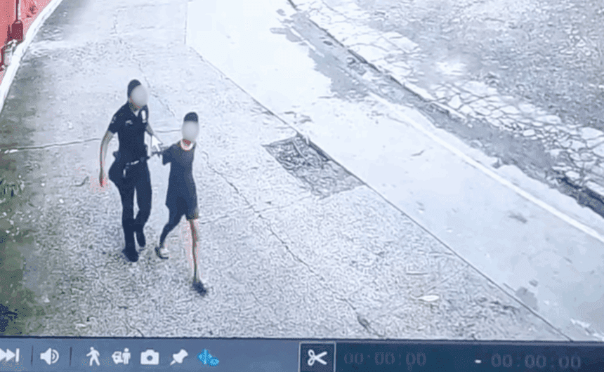 Boy, 14, nabbed for snatching phone of commuter in QC