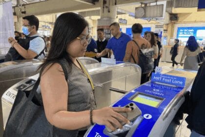 DOTr adds turnstiles for cashless payments at MRT-3