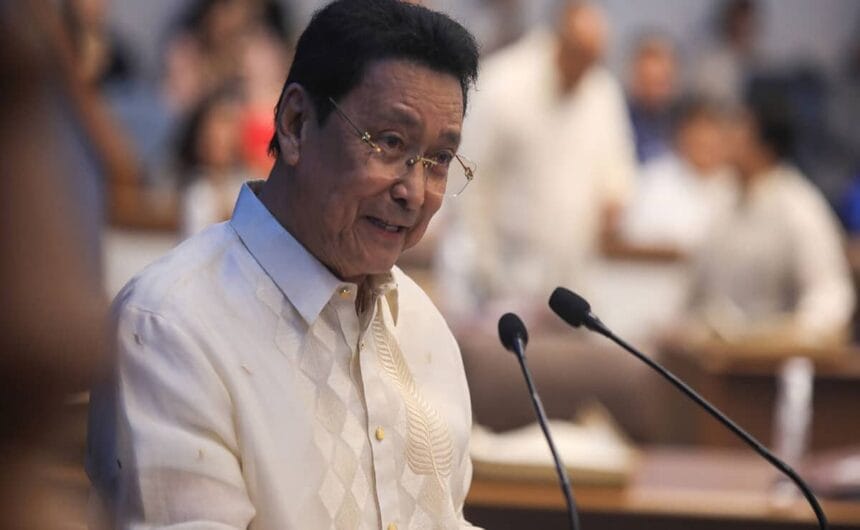 Lapid part of Sotto bloc, but free to join majority group