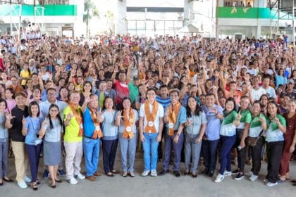 Leviste funds P1,000 allowance for 150,000 Batangas students