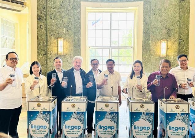 Manila Water Foundation, Cebu Water hand over refrigerated