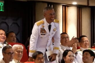 Marcos hails hero athletes, including ‘new boxing champ’ Torre