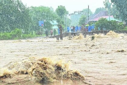 Marcos orders gov't agencies to improve flood control measures