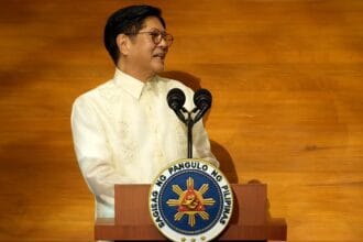 Marcos vows to `give it his all' in last years of his term