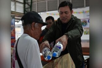 Mark Villar mobilizes relief ops for habagat-affected families