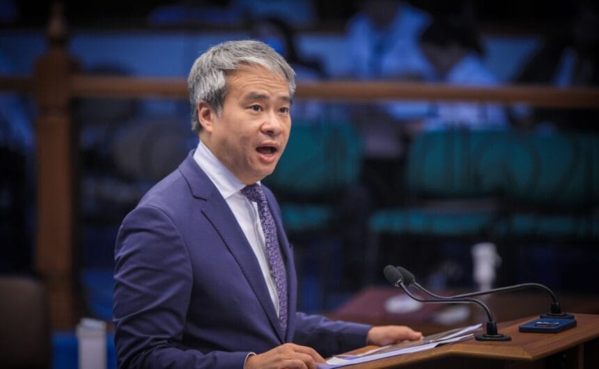 Villanueva calls for an end to online gambling: 'A national crisis'