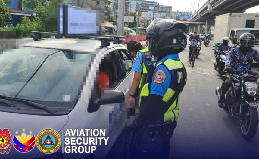 Volunteer drivers help catch colorum taxis, overcharging cabbies