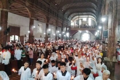 1,000 attend Mass as desecrated Misamis church reopens