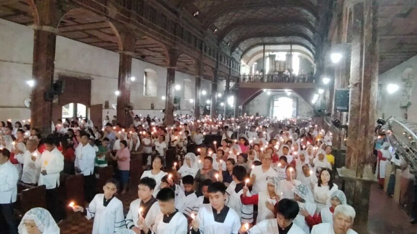 1,000 attend Mass as desecrated Misamis church reopens