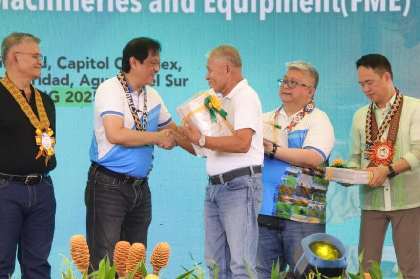 17,000 Caraga farmers finally own the land they tilled for decades