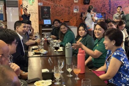 Duterte, defense team celebrate Senate archival of case