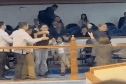 Guests walk out as Senate votes to archive Sara impeach case