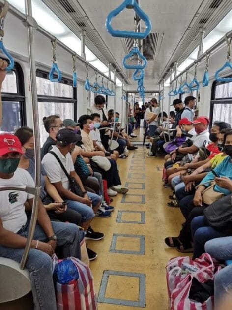 MRT-3 resumes operating at normal speed after glitch