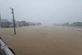 Marcos checks Pasig–Marikina River Channel Improvement Project