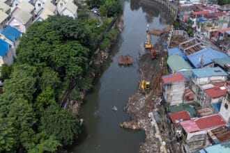 Marcos receives list of flood control projects from DPWH