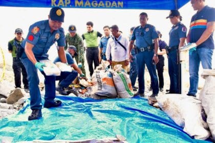 P802-M shabu abandoned along Bataan shoreline found