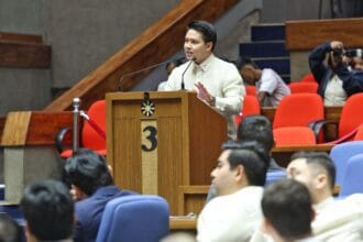 Poe lauds BSP order to e-wallets to cut ties with online gambling