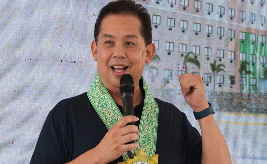 Romualdez urges Filipinos to use app to track kids’ vaxx records