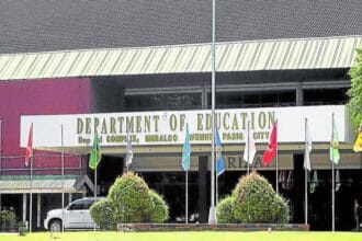 Struggling readers drop to 1,871 from 51,537