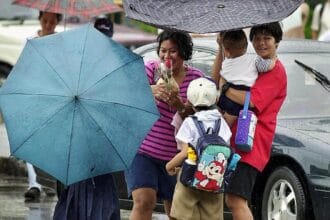 Thunderstorms to drench Metro Manila, 2 regions on Sunday