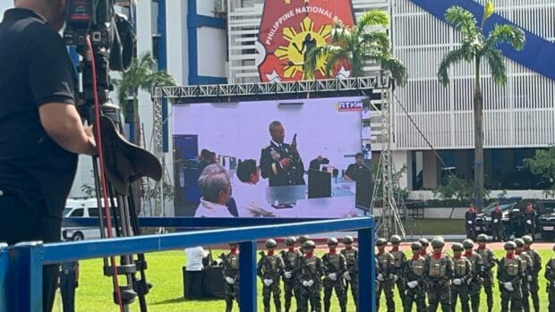 Torre shows Marcos PNP's 5-minute emergency response