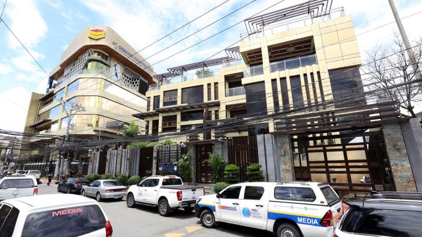 8 out of 12 luxury cars of Discayas have incomplete BOC records